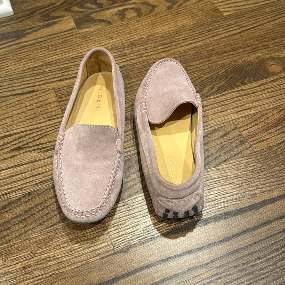 Like New M. Gems pink / lavender suede loafers 38.5 (7.5)